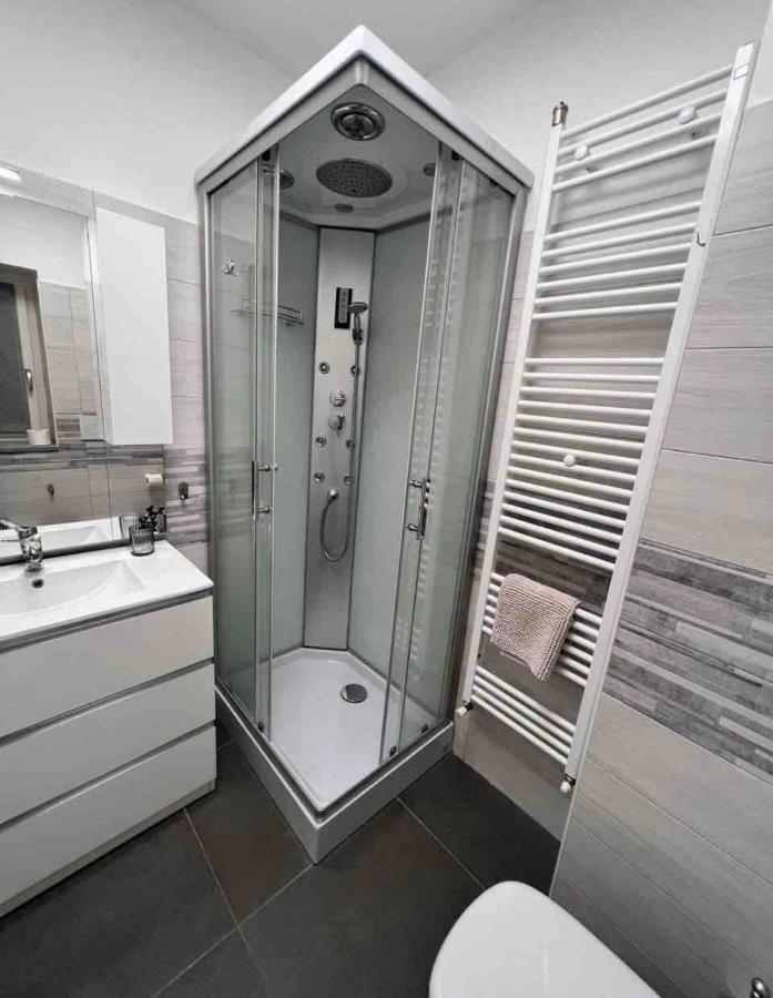 Pregevole Duplex A 1 Minuto Dalla Metro Collegno Exterior foto